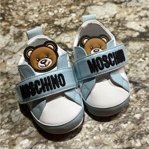 Moschino Baby Shoes with Bear Design in Blue and White